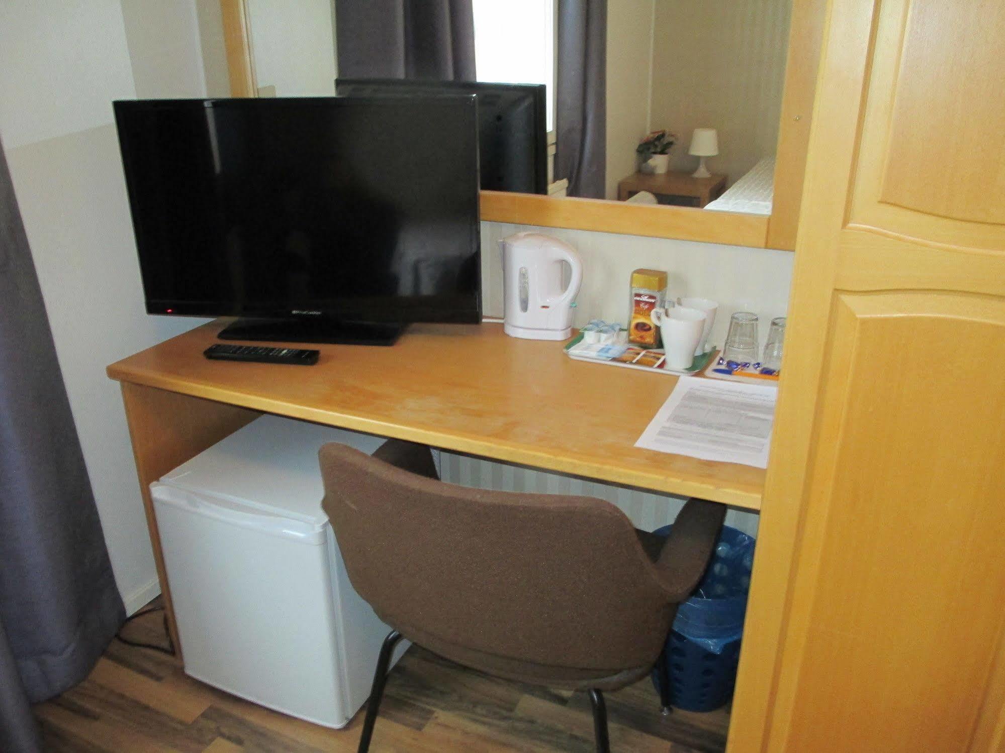 Hotel Ackas Toijala Extérieur photo